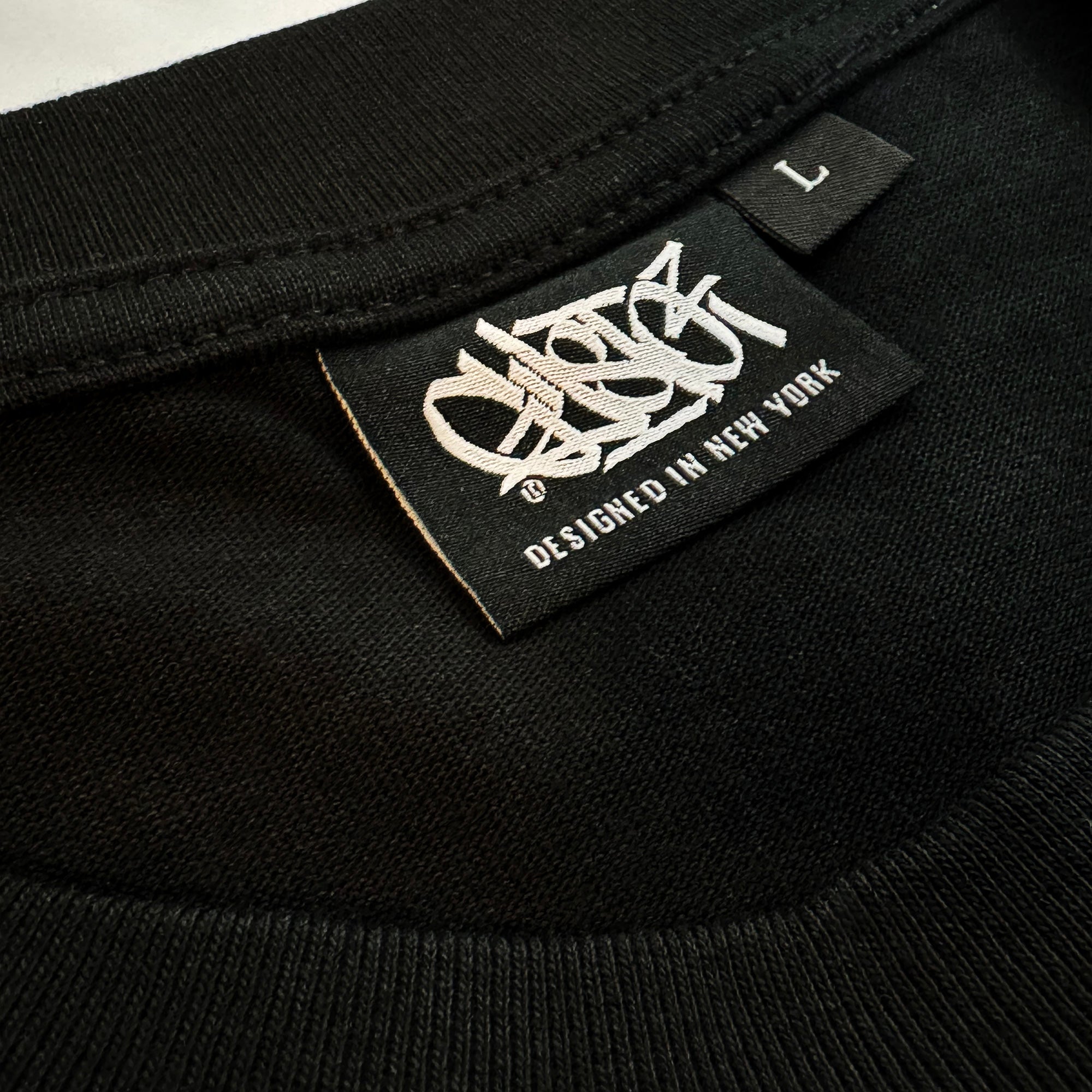 HOPE Statue of Liberty - Heavyweight T-Shirt