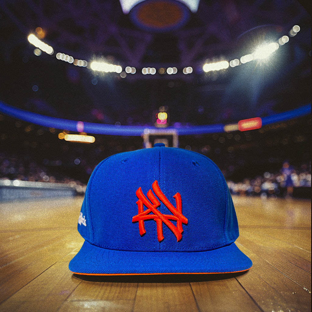 NY Hometown Logo - Knicks Edition Snapback Hat