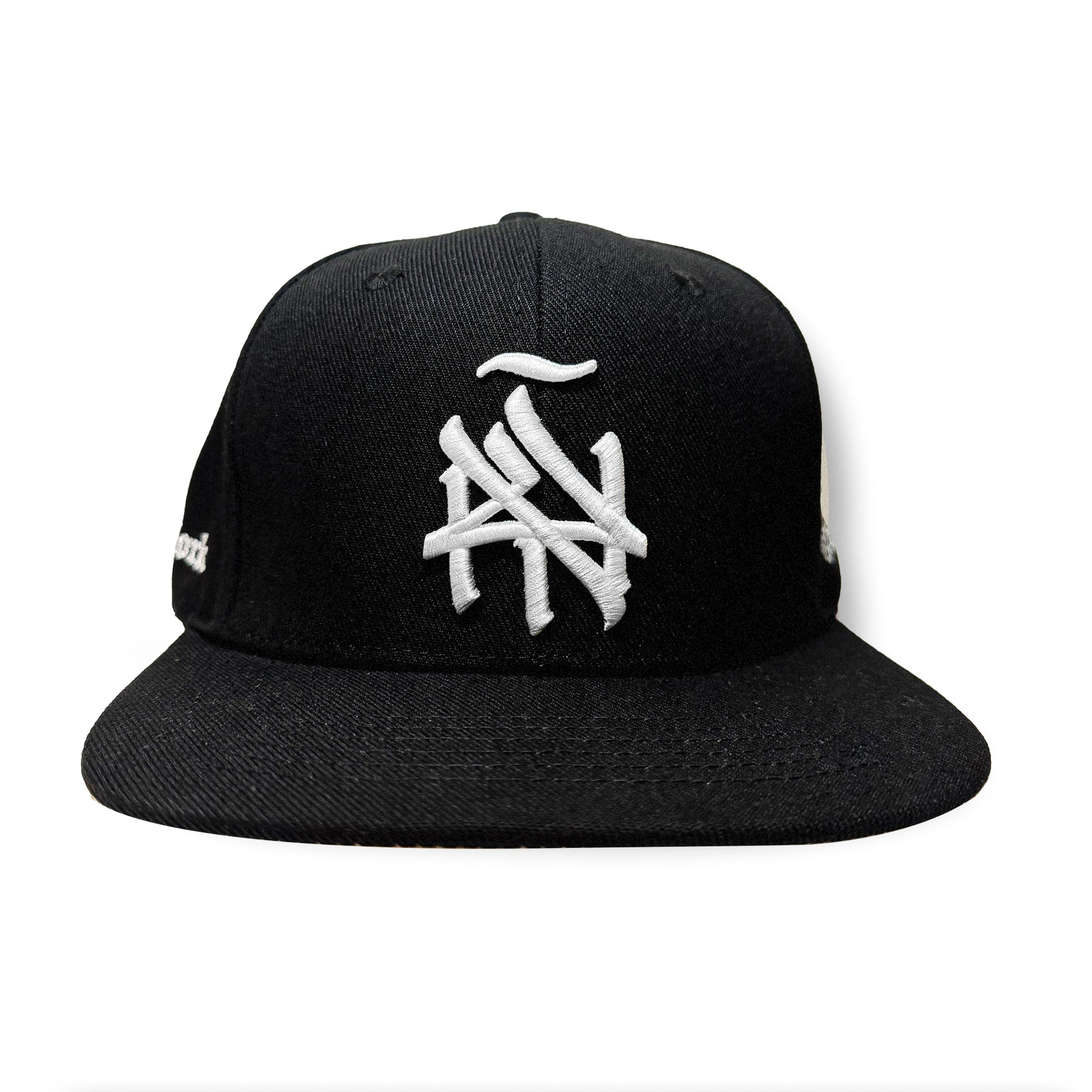 NY (ÑY) Hometown Logo - Latinos Unidos Black and White Snapback Hat